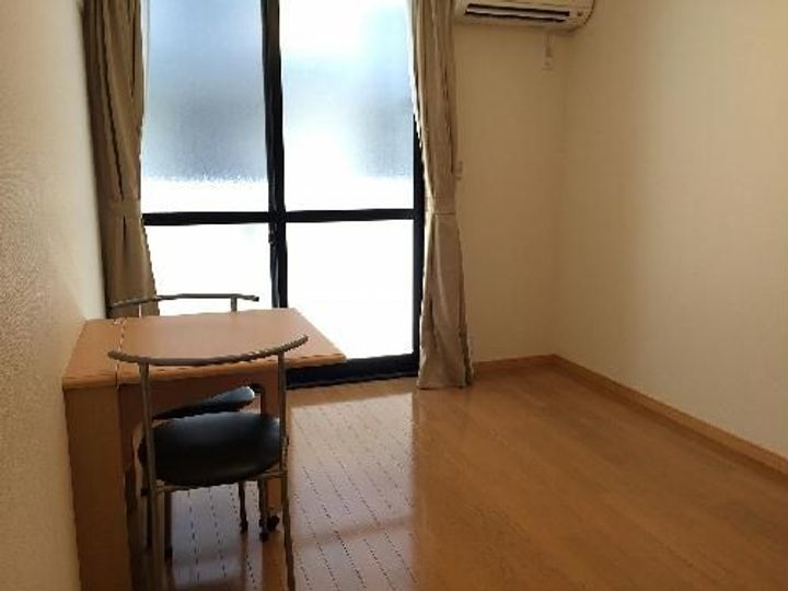 静岡県浜松市中央区龍禅寺町(マンション)の賃貸物件の居間