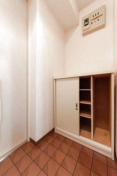 101セントラルビルの玄関