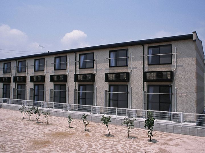 レオパレスファミーユIIの外観