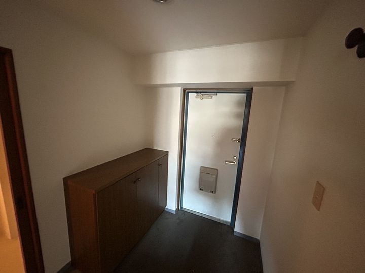 ライオンズマンション福田町の玄関