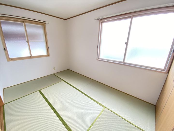 城下ハイツの居間