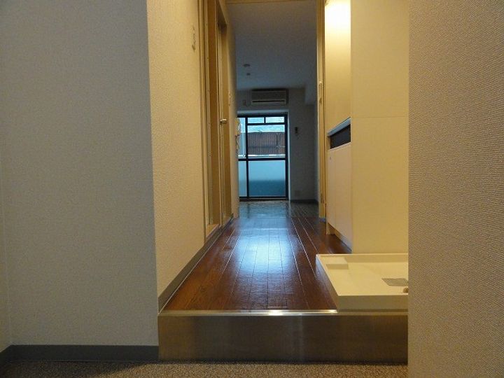 フローラビュー赤マンマの居間