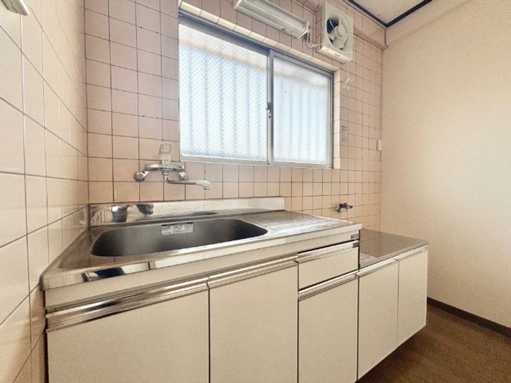 第5辰巳マンションのキッチン