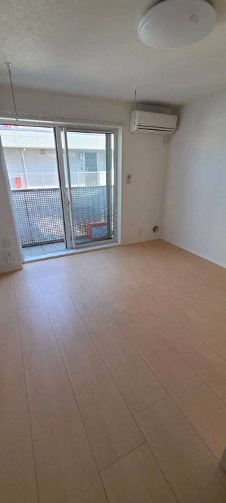 埼玉県蕨市塚越4(マンション)の賃貸物件の居間