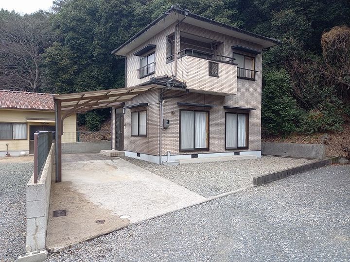 広島県福山市東手城町4(一戸建)の賃貸物件の外観