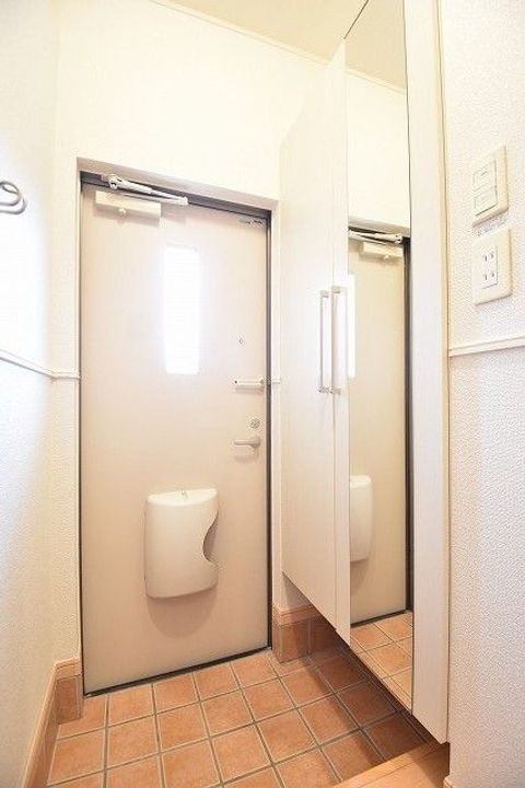 福島県郡山市横塚1(アパート)の賃貸物件の玄関
