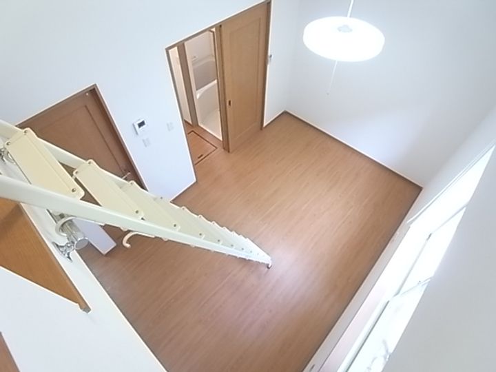 太子堂壱番館の居間