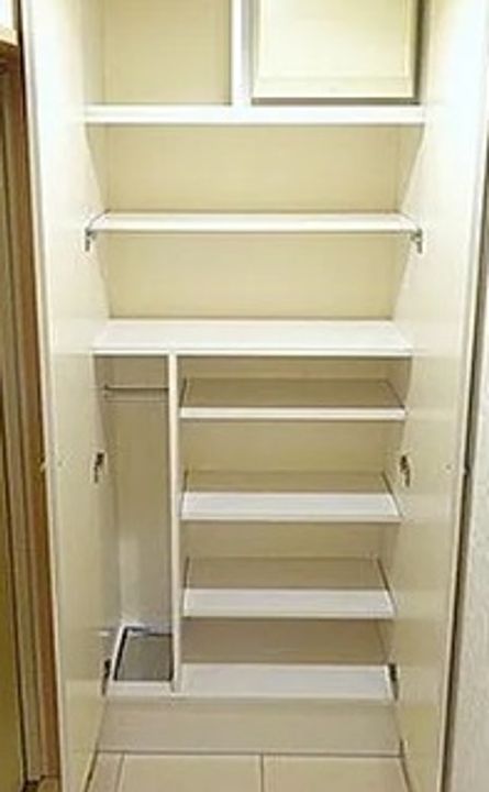 東京都荒川区東日暮里2(マンション)の賃貸物件の玄関