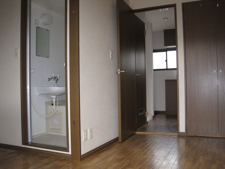 ピュアコートY&Tの居間