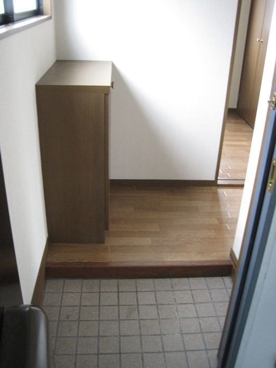 ピュアコートY&Tの玄関