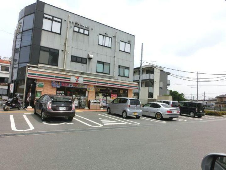 シャトーエトワールの周辺