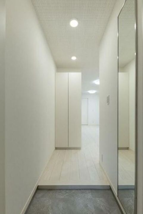 東京都台東区今戸1(アパート)の賃貸物件の玄関