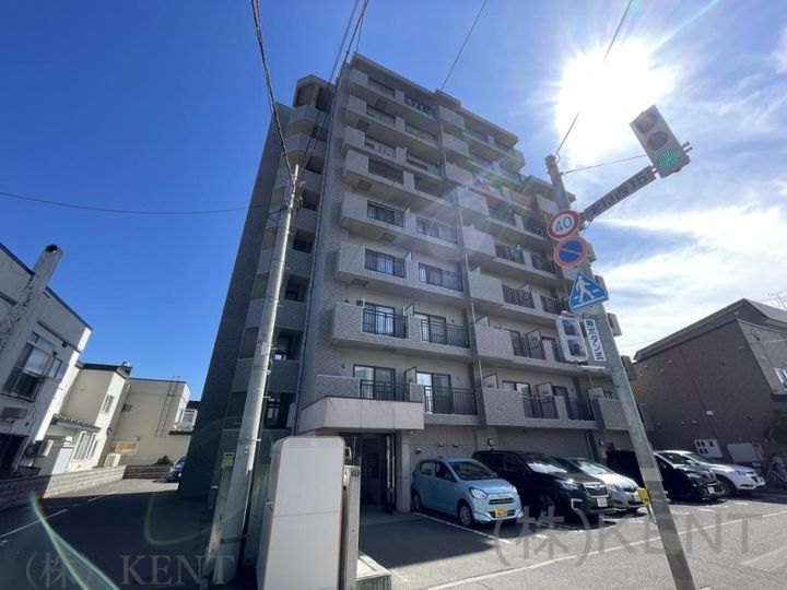 マイスターシャーレ桑園の外観