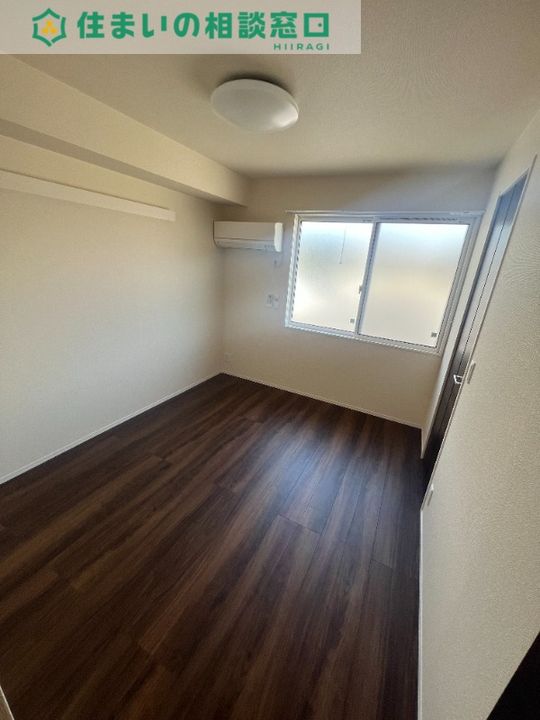 愛知県岡崎市赤渋町字袖広(アパート)の賃貸物件の内装