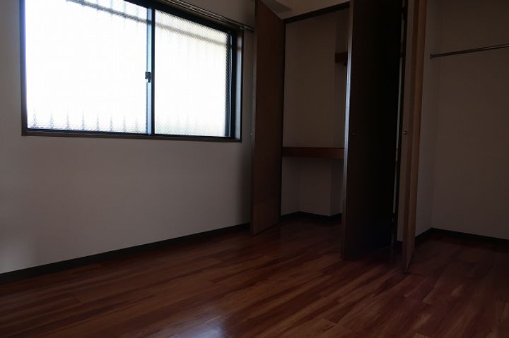 グランドール坪井の内装