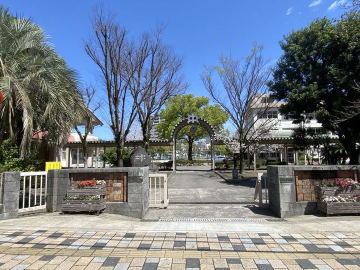 中央ビル(上本町)の周辺