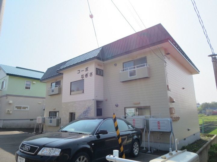 コーポなぎさの外観