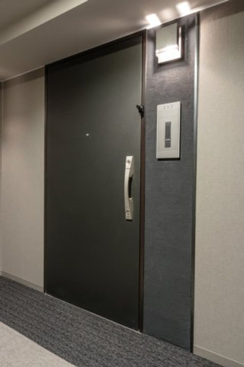 東京都大田区大森北5(マンション)の賃貸物件の玄関