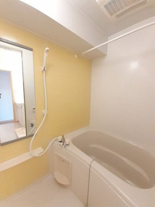 広島県福山市新涯町3丁目の賃貸マンションの風呂