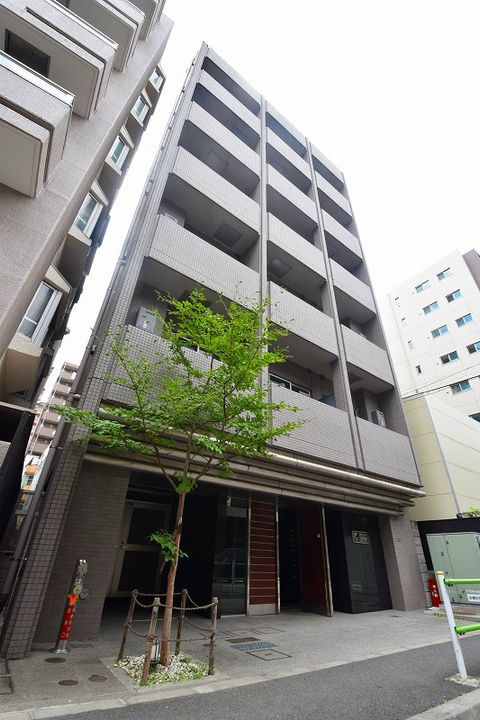 スカイコート三田慶大前壱番館の外観