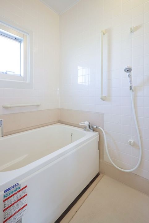 UR鶴山台の風呂