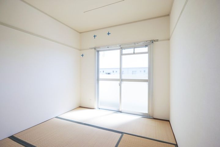 UR鶴山台の内装