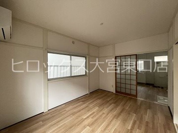 第2秋山コーポの居間