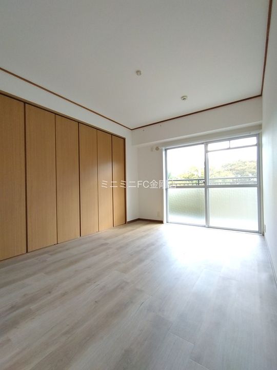 南海狭山コーポ 2号棟の内装