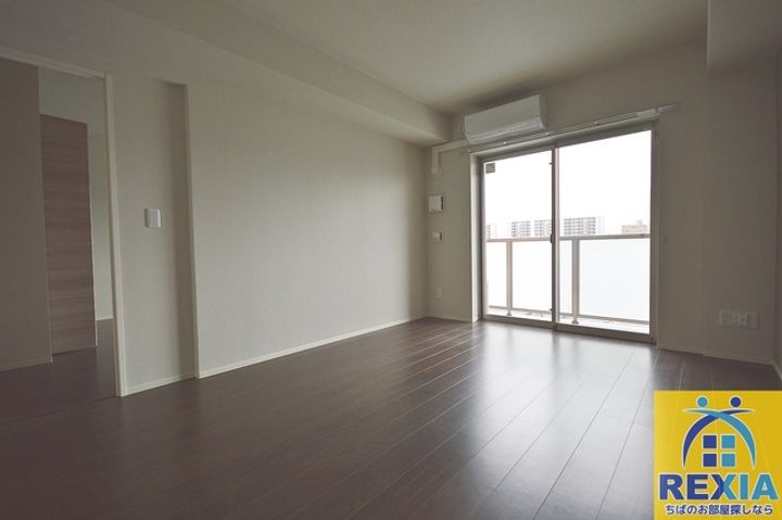 アーバンシャトー千葉中央の居間