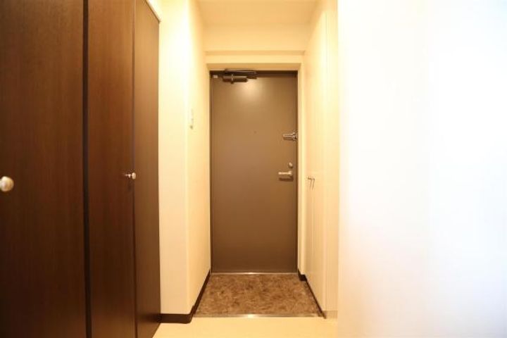 レジデンスカープ札幌の玄関