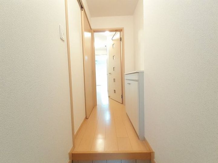 グランデの玄関