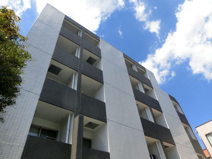 東京都練馬区南田中4(マンション)の賃貸物件の外観