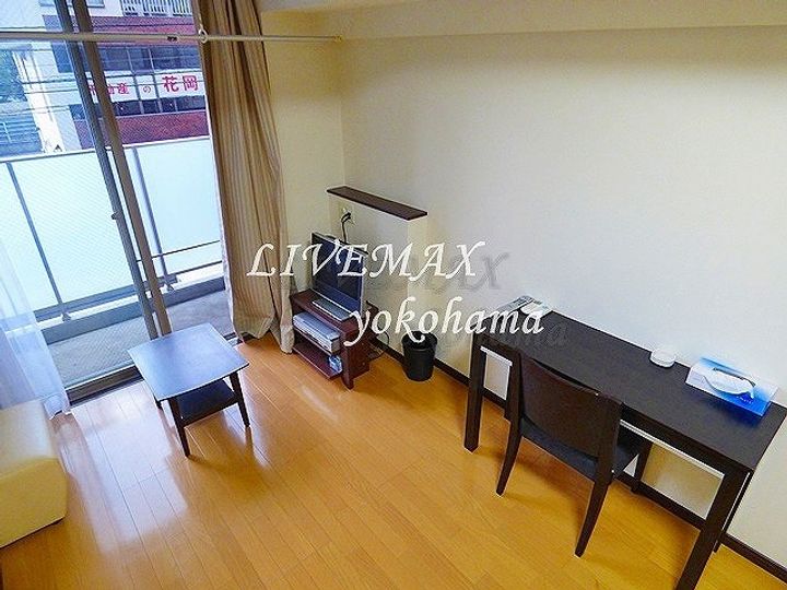 ブライトヒルレジデンス横浜の居間