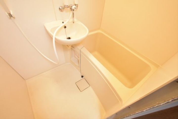 東京都調布市国領町7(アパート)の賃貸物件の風呂