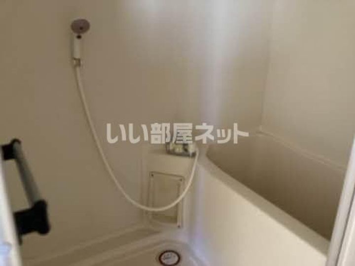 キャッスル秋峰 Aの風呂