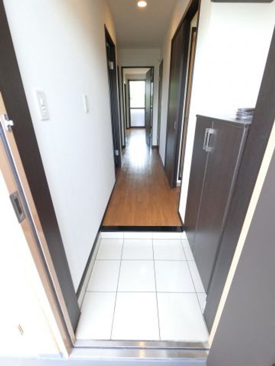 千葉県市原市君塚1(アパート)の賃貸物件の玄関