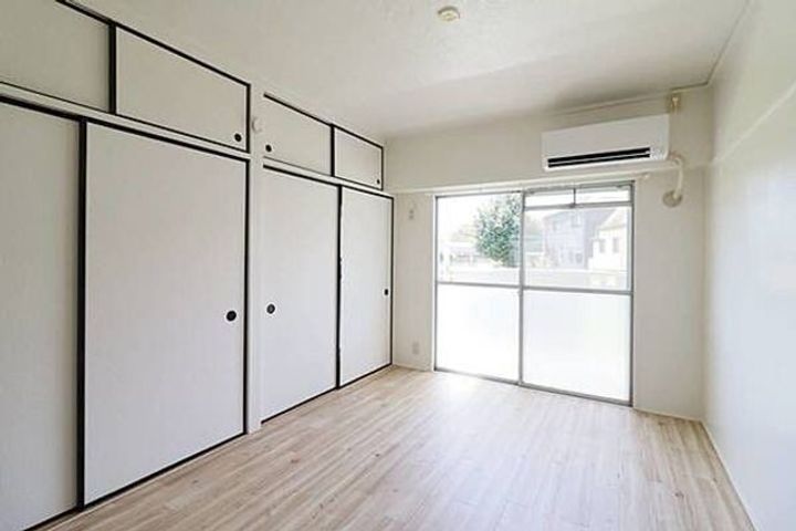 ビレッジハウス下九沢の居間