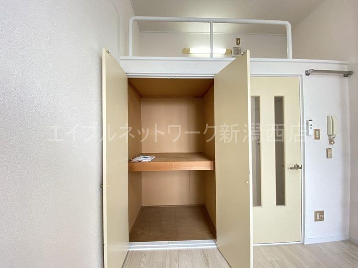 新潟県新潟市西区小針2(アパート)の賃貸物件の内装