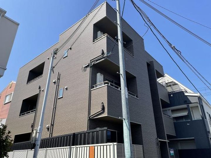 ブラウニー本町の外観
