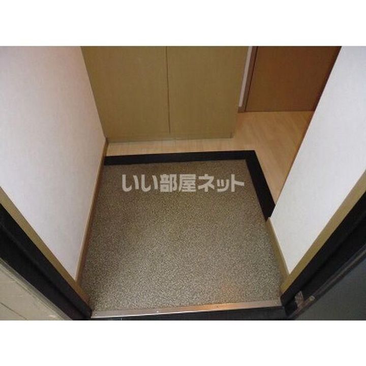 サンヒルズガーデンCの玄関