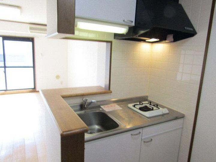 愛知県名古屋市守山区笹ヶ根2(マンション)の賃貸物件のキッチン