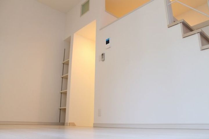 CB空港シェガルの居間