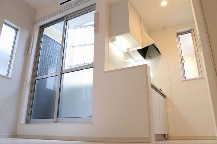 CB空港シェガルの居間