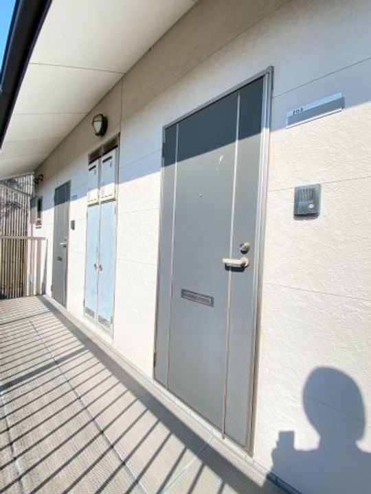 ボヌールNの玄関