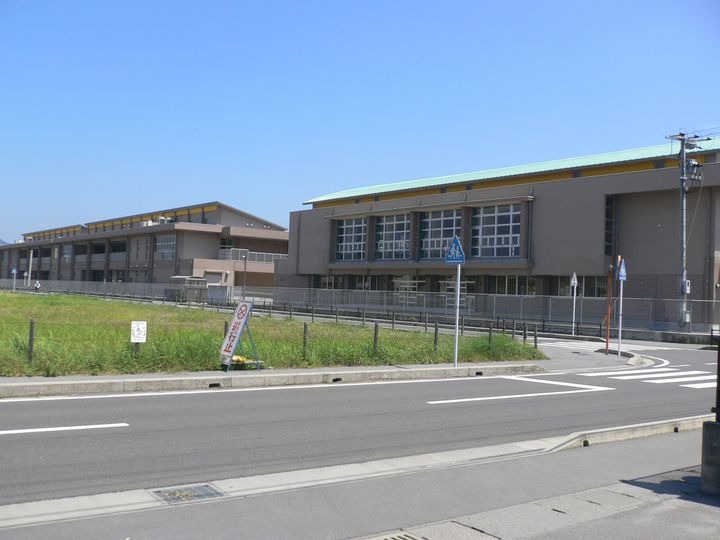 鹿児島県霧島市隼人町住吉(アパート)の賃貸物件の周辺