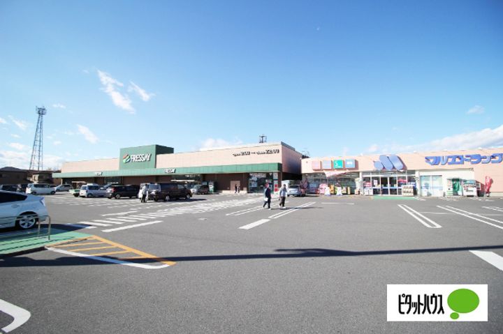 ディアスの周辺