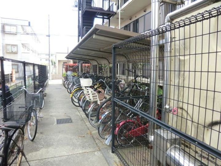 シャルム春日部の地図