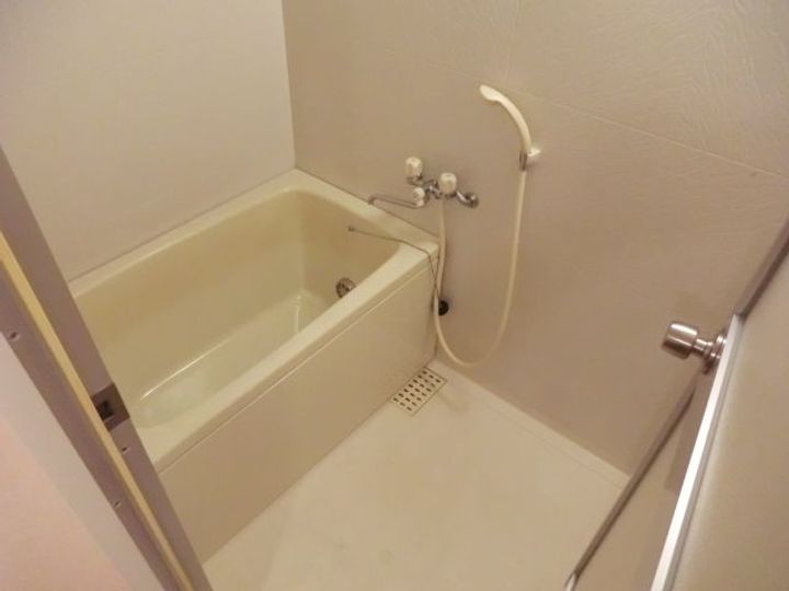 シャルム春日部の風呂