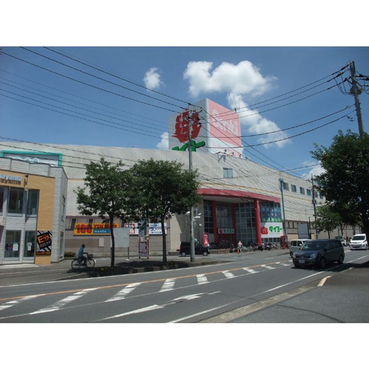 モア・エレガントIIの周辺