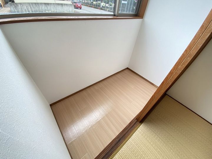 エヌ・ケー402のその他画像